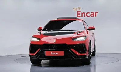 Lamborghini Urus 2023, 24054 км, за 241564.92 USD