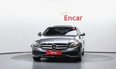 Mercedes-Benz E-Class 2017, 89094 км, за 12465.54 USD