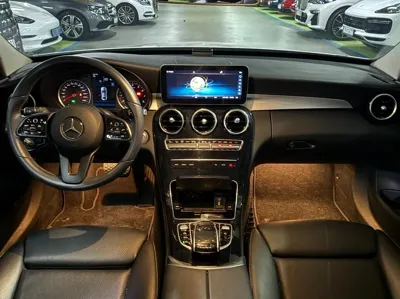 Mercedes-Benz C-Class 2019, 63874 км, за 10928.97 USD - фото 7
