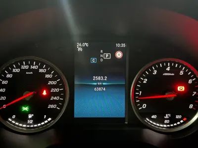 Mercedes-Benz C-Class 2019, 63874 км, за 10928.97 USD - фото 8
