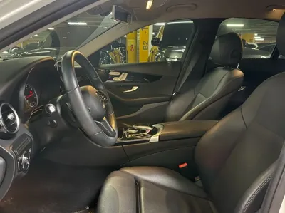 Mercedes-Benz C-Class 2019, 63874 км, за 10928.97 USD - фото 10