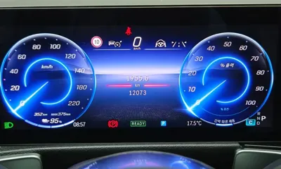 Mercedes-Benz EQB 2025, 12071 км, за 36103.45 USD - фото 8