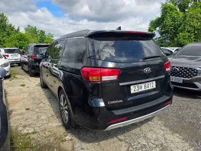 Kia Canival 2018, 162145 км, за 6180.07 USD