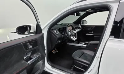 Mercedes-Benz GLB-Class 2023, 24740 км, за 30327.05 USD - фото 11