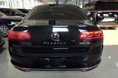 Volkswagen Magotan 2020, 93900 км, за 16907 USD