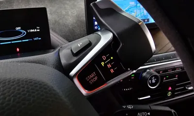 BMW i3 2018, 74394 км, за 13159.62 USD - фото 9
