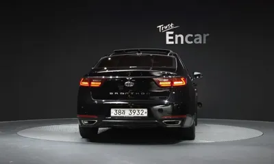 Kia K7 2018, 103504 км, за 9425.99 USD