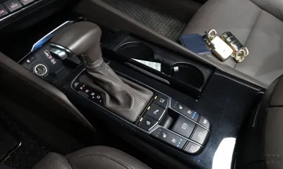 Kia K7 2018, 103504 км, за 9425.99 USD - фото 9