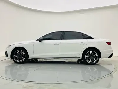 Audi A4L 2023, 51000 км, за 22807.09 USD