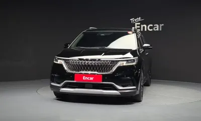 Kia Canival 2022, 106893 км, за 13478.69 USD