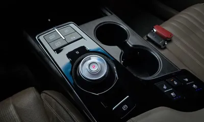 Kia K8 2022, 58313 км, за 15639.24 USD - фото 9