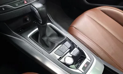 Peugeot 308 2016, 62744 км, за 5382.7 USD - фото 9