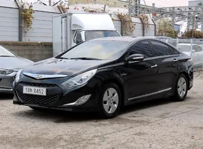 Hyundai Sonata 2012, 115169 км, за 2587.27 USD