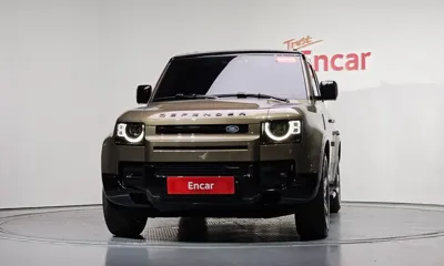 Land Rover Defender 2023, 12592 км, за 49504.91 USD
