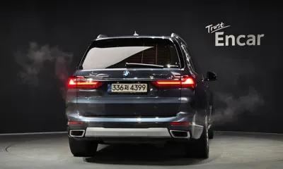 BMW X7 2022, 168367 км, за 40502.69 USD