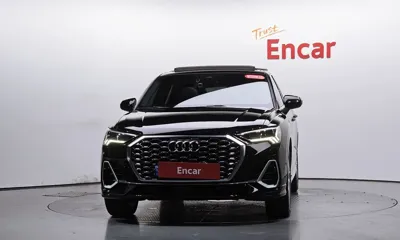 Audi Q3 2023, 76695 км, за 34447.1 USD