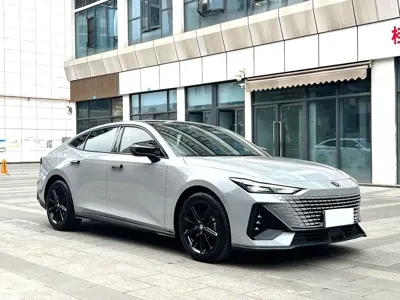 Changan UNI-V 2022, 28000 км, за 7053.33 USD