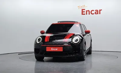 MINI Clubman 2023, 37670 км, за 23118.6 USD