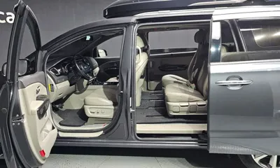 Kia Canival 2016, 136869 км, за 8259 USD - фото 11