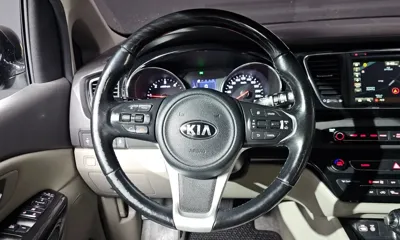 Kia Canival 2016, 136869 км, за 8259 USD - фото 14