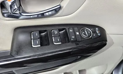 Kia Canival 2016, 136869 км, за 8259 USD - фото 18