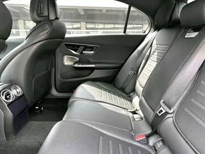 Mercedes-Benz C-Class 2022, 50000 км, за 19422.81 USD - фото 9