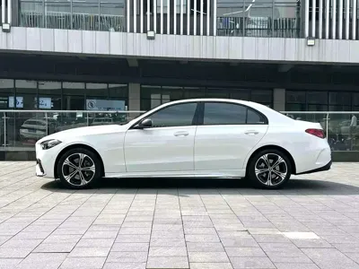 Mercedes-Benz C-Class 2022, 50000 км, за 19422.81 USD - фото 10