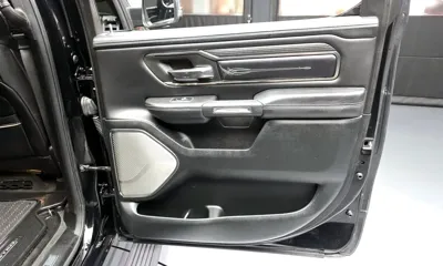 Dodge Ram Pick Up 2021, 64664 км, за 46819.02 USD - фото 24