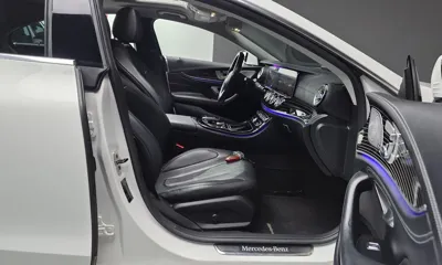 Mercedes-Benz CLS-Class 2019, 118346 км, за 22436.92 USD - фото 26