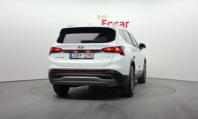 Hyundai Santafe 2022, 91635 км, за 17298.08 USD