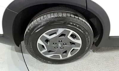 Hyundai Santafe 2022, 91635 км, за 17298.08 USD