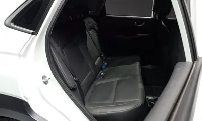 Hyundai Kona 2019, 62692 км, за 10181.29 USD - фото 11
