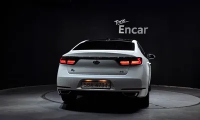 Kia K7 2018, 85303 км, за 10115.6 USD