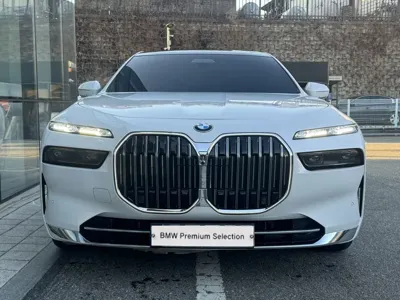 BMW 7-Series 2023, 62485 км, за 61760.08 USD