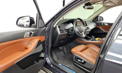 BMW X7 2021, 88339 км, за 42367.3 USD - фото 10