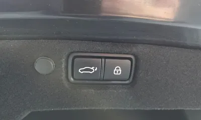 Kia K7 2016, 154673 км, за 5953.64 USD - фото 20
