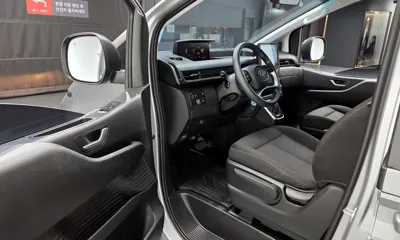 Hyundai Staria 2024, 20727 км, за 15791.21 USD - фото 11