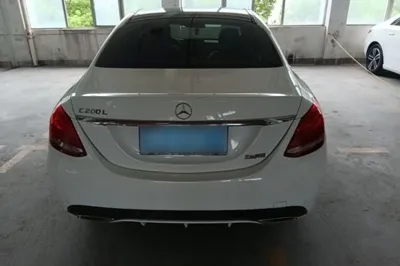 Mercedes-Benz C-Class 2017, 51000 км, за 15462 USD