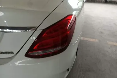Mercedes-Benz C-Class 2017, 51000 км, за 15462 USD - фото 9