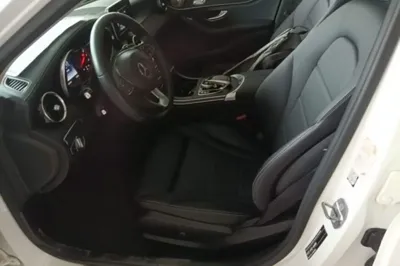 Mercedes-Benz C-Class 2017, 51000 км, за 15462 USD - фото 17