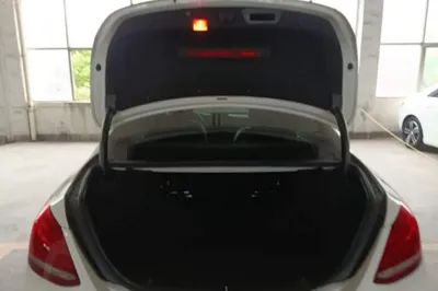 Mercedes-Benz C-Class 2017, 51000 км, за 15462 USD - фото 22