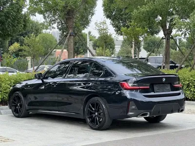BMW 3 Series 2023, 29000 км, за 36167.49 USD