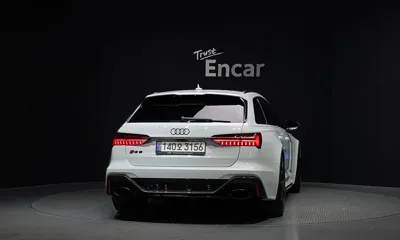 Audi RS6 2023, 44027 км, за 85563.55 USD