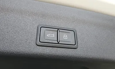 Audi RS6 2023, 44027 км, за 85563.55 USD - фото 31