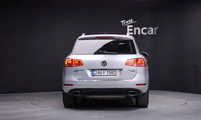 Volkswagen Touareg 2013, 146621 км, за 6500.68 USD