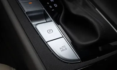 Hyundai Avante 2024, 82183 км, за 13128.53 USD - фото 17