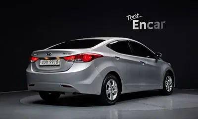 Hyundai Avante 2012, 119086 км, за 2166.21 USD