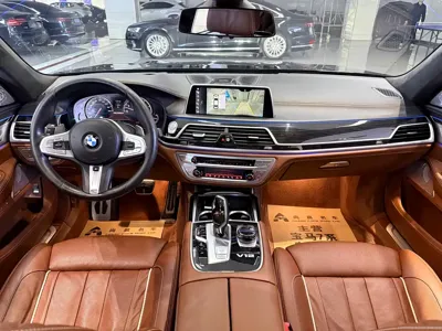 BMW 7 Series 2019, 100000 км, за 70451.84 USD - фото 7