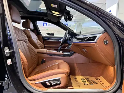 BMW 7 Series 2019, 100000 км, за 70451.84 USD - фото 8