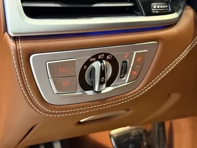 BMW 7 Series 2019, 100000 км, за 70451.84 USD - фото 14